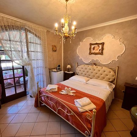 B&B Villa Regina Санта-Доменика Экстерьер фото
