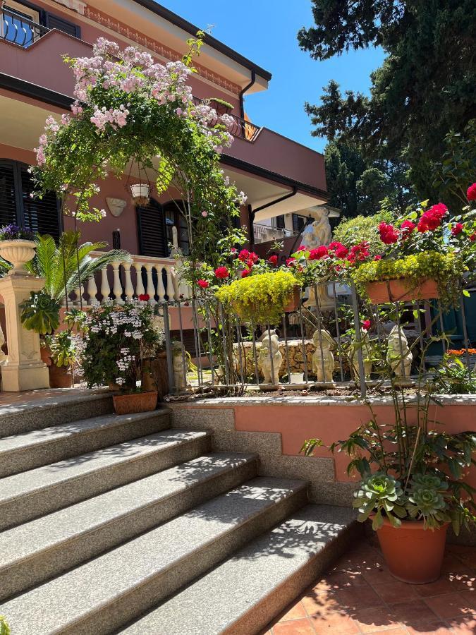B&B Villa Regina Санта-Доменика Экстерьер фото