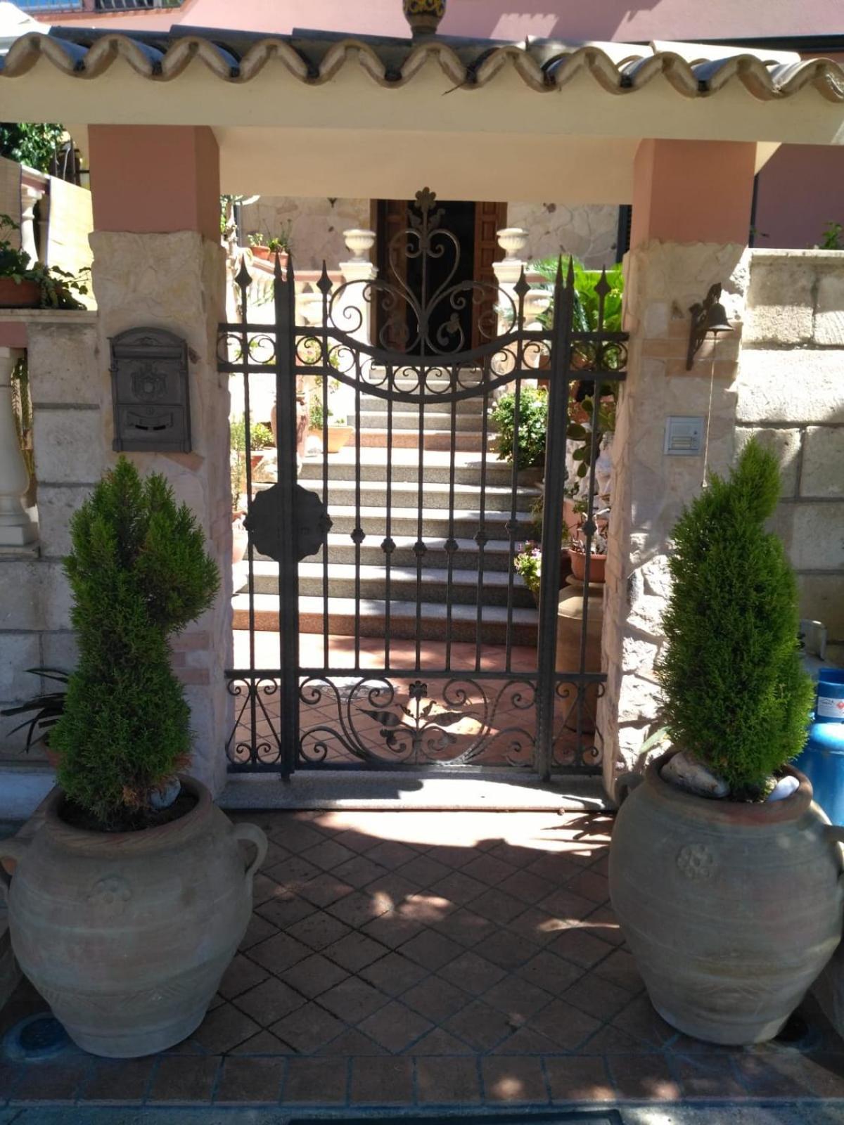 B&B Villa Regina Санта-Доменика Экстерьер фото