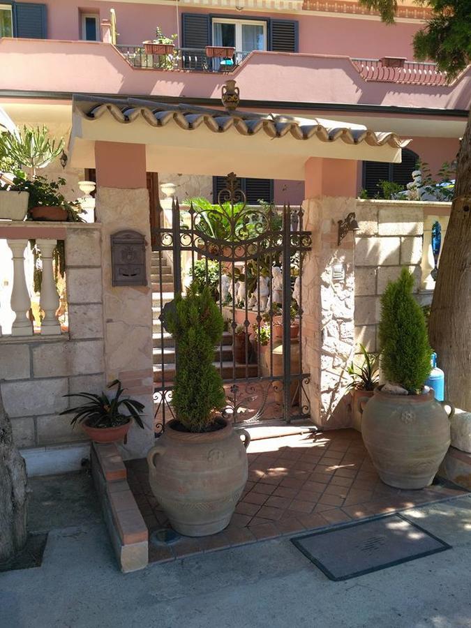B&B Villa Regina Санта-Доменика Экстерьер фото